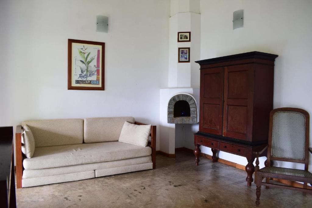 Forest Edge Hotel Ginigathena Ngoại thất bức ảnh