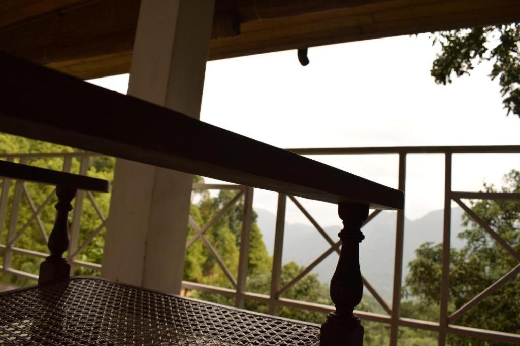 Forest Edge Hotel Ginigathena Ngoại thất bức ảnh